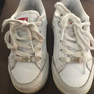 🌟2/$25 Levi’s kids shoes US size 8, Toddler